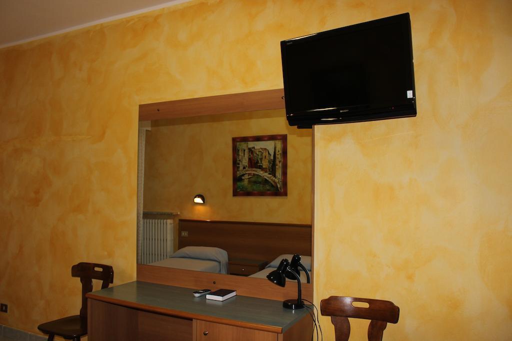 Albergo Napoleone SantʼAmbrogio di Valpolicella Quarto foto