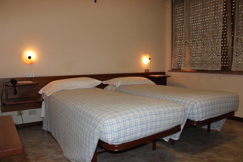 Albergo Napoleone SantʼAmbrogio di Valpolicella Quarto foto