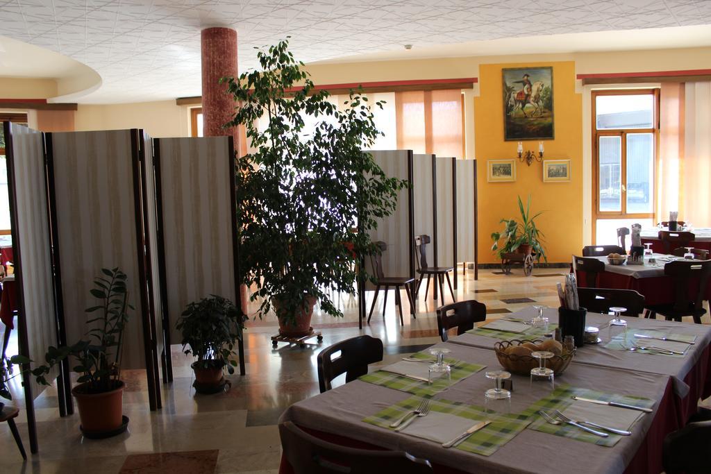 Albergo Napoleone SantʼAmbrogio di Valpolicella Exterior foto